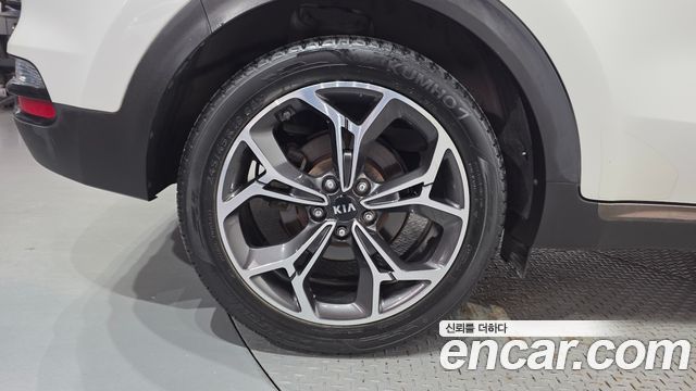 Kia Sportage The Bold Diesel 2.0 2WD Noblesse 2019 — фото 5
