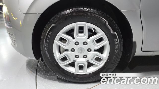 Hyundai Staria L3.5 Cargo 5-Seater Modern 2022 — фото 5