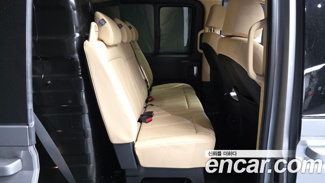 Hyundai Staria L3.5 Cargo 5-Seater Modern 2022 — фото 12