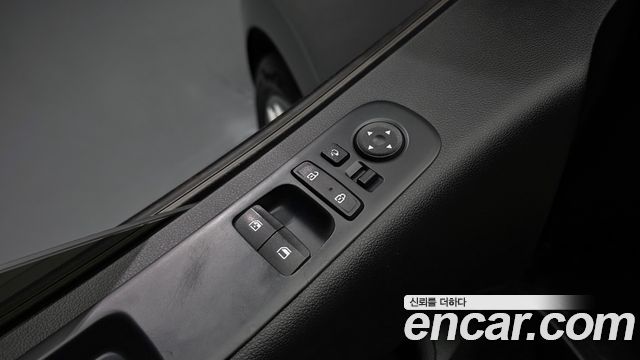 Hyundai Staria L3.5 Cargo 5-Seater Modern 2022 — фото 28