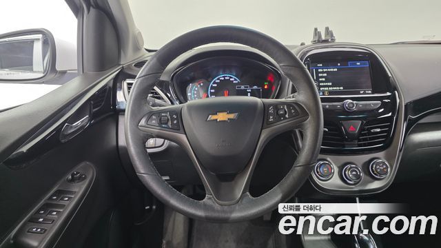 Chevrolet Spark Premier 2022 — фото 14