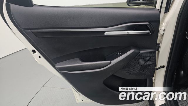 Kia Seltos Gasoline 1.6 Turbo 2WD Trendy 2023 — фото 25