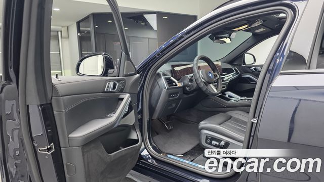 BMW X6 (G06) xDrive40i M Sport 2025 — фото 10