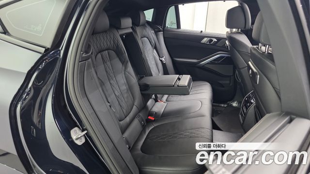BMW X6 (G06) xDrive40i M Sport 2025 — фото 11