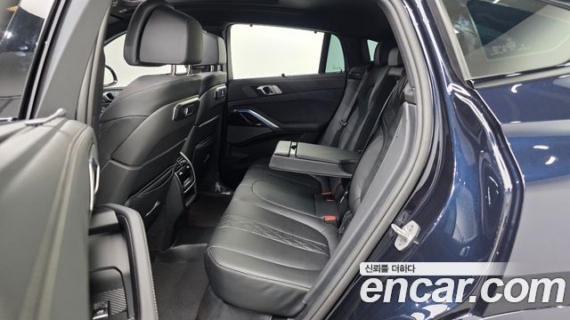 BMW X6 (G06) xDrive40i M Sport 2025 — фото 12