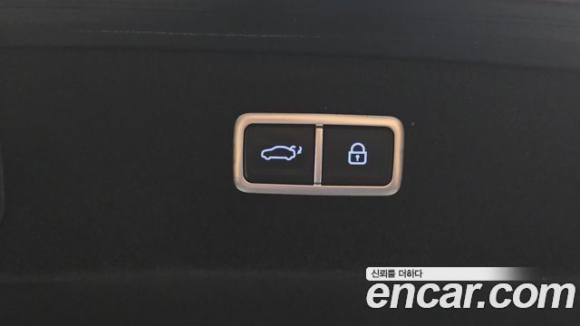 Genesis G90 (RS4) Gasoline 3.5 Turbo AWD 2022 — фото 16