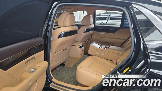 Genesis G90 (RS4) Gasoline 3.5 Turbo AWD 2022 — фото 18