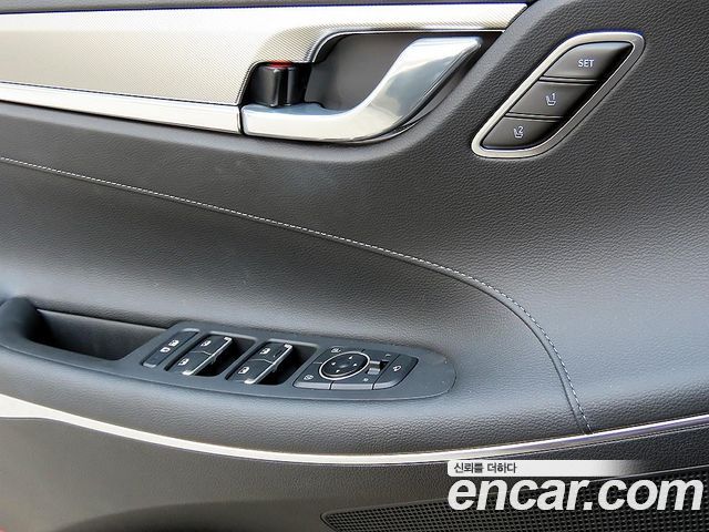 Hyundai Grandeur (IG) 2.5 Exclusice 2023 — фото 16