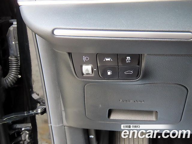 Hyundai Grandeur (IG) 2.5 Exclusice 2023 — фото 17