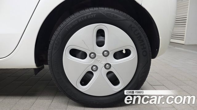 Kia Ray EV Van 2-Seater AIr 2024 — фото 21