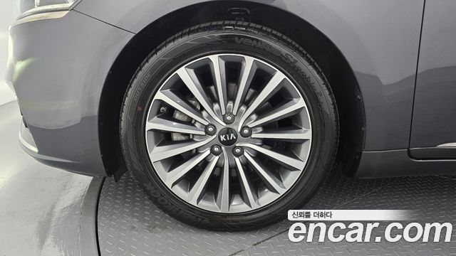 Kia K7 2.4 GDI Noblesse 2019 — фото 5