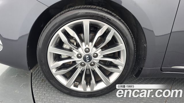 Kia K7 Premier 2.5 GDI Noblesse 2020 — фото 5