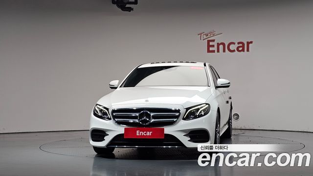 Mercedes-Benz E-Class (W213) E300 AMG Line 2018 — фото 3