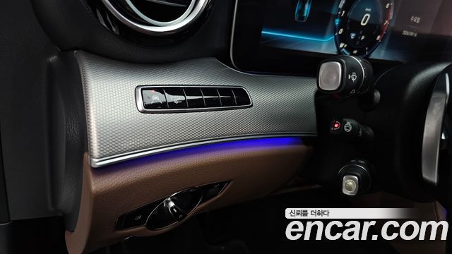 Mercedes-Benz E-Class (W213) E300 AMG Line 2018 — фото 30