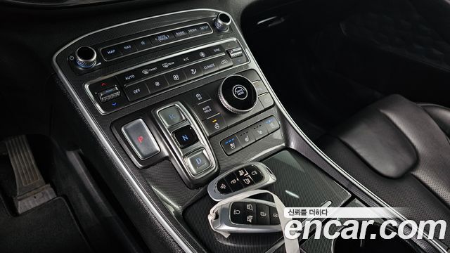 Hyundai Santa Fe Diesel 2.2 2WD Prestige 2021 — фото 9