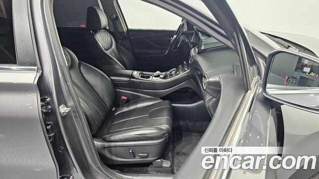 Hyundai Santa Fe Diesel 2.2 2WD Prestige 2021 — фото 10