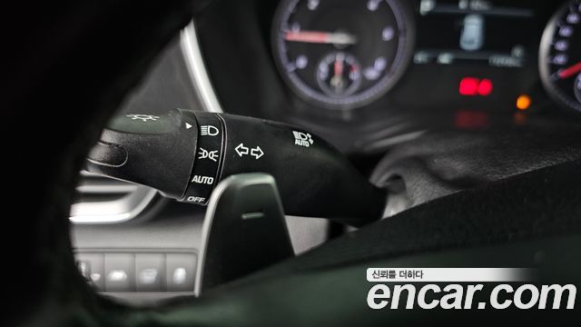 Hyundai Santa Fe Diesel 2.2 2WD Prestige 2021 — фото 17