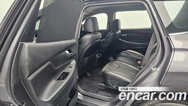 Hyundai Santa Fe Diesel 2.2 2WD Prestige 2021 — фото 29
