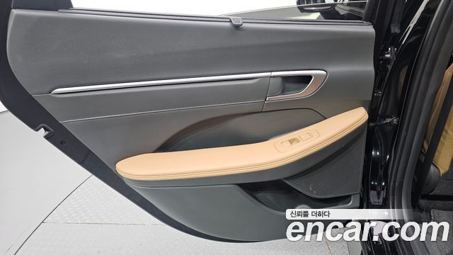 Hyundai Sonata The Edge (DN8) 2.0 Inspiration 2024 — фото 25