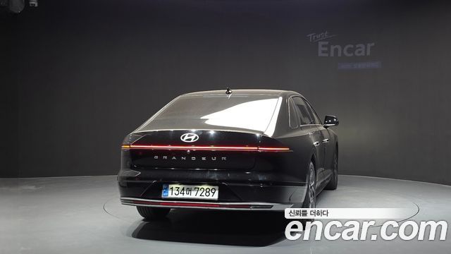 Hyundai Grandeur (GN7) 2,5 Gasoline 2WD Exclusive 2023 — фото 4
