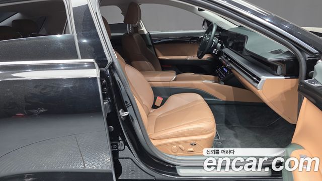 Hyundai Grandeur (GN7) 2,5 Gasoline 2WD Exclusive 2023 — фото 11