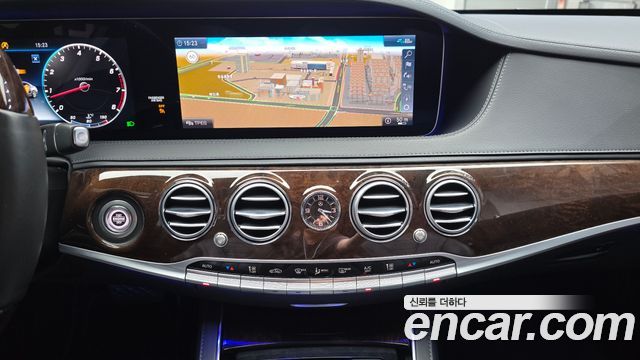 Mercedes-Benz S-Class (W222) S560L 4MATIC 2020 — фото 12