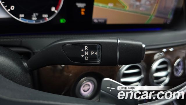 Mercedes-Benz S-Class (W222) S560L 4MATIC 2020 — фото 19