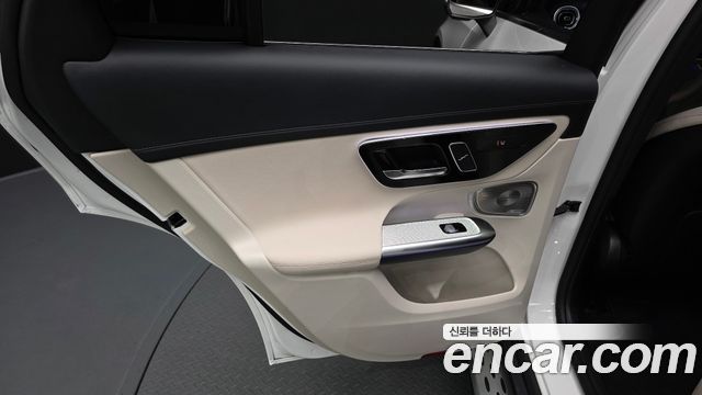 Mercedes-Benz GLC-Class (X254) GLC300 4MATIC Avnatgarde Coupe 2025 — фото 31