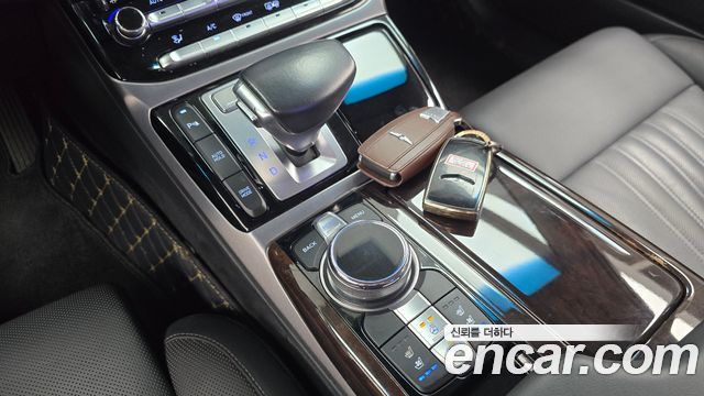 Genesis EQ900 3.8 GDI AWD Luxury 2018 — фото 9