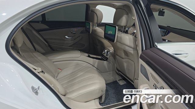 Mercedes-Benz S-Class (W222) S63 AMG 4MATIC 2017 — фото 11
