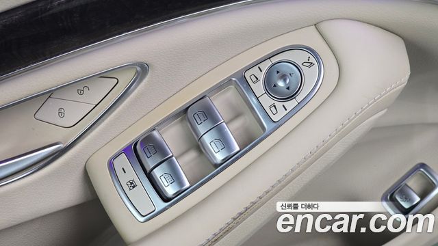 Mercedes-Benz S-Class (W222) S63 AMG 4MATIC 2017 — фото 36