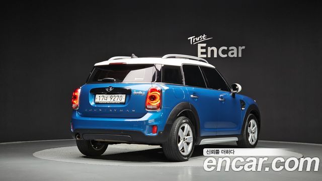 MINI Cooper D Countryman Standard 2nd 2018 — фото 2