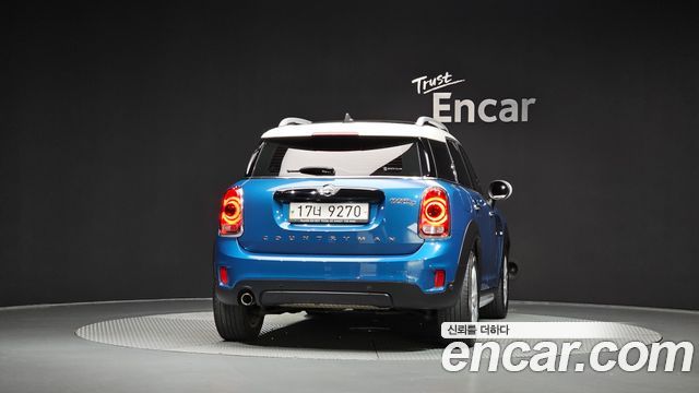 MINI Cooper D Countryman Standard 2nd 2018 — фото 4
