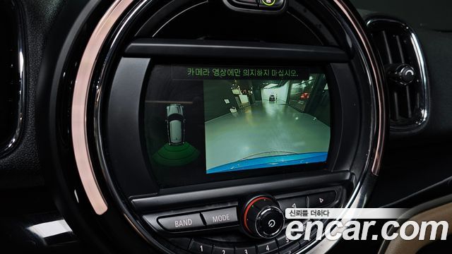 MINI Cooper D Countryman Standard 2nd 2018 — фото 15