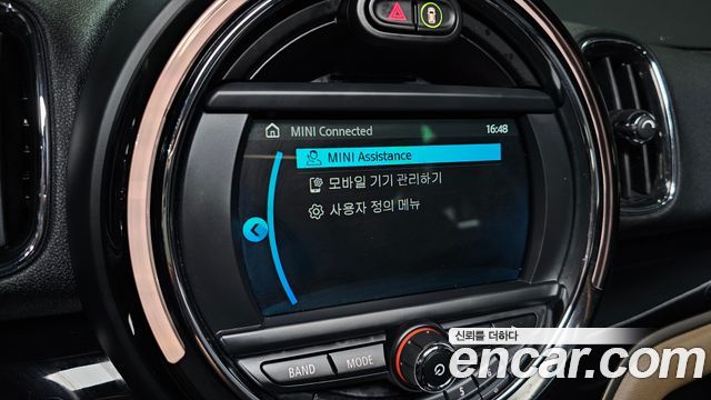 MINI Cooper D Countryman Standard 2nd 2018 — фото 17