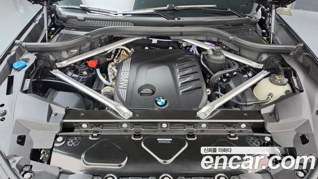 BMW X6 (G06) xDrive40d M Sport Online Exclusive 2025 — фото 6