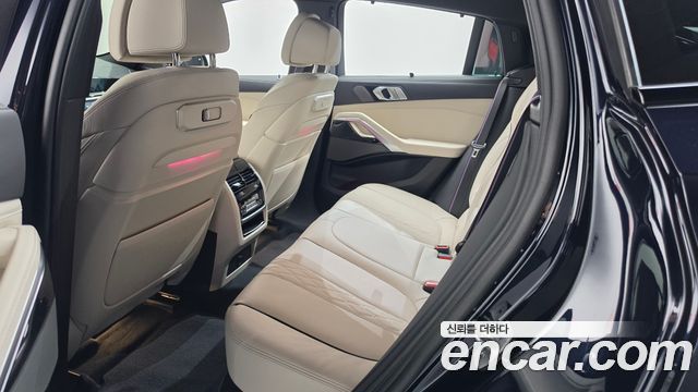 BMW X6 (G06) xDrive40d M Sport Online Exclusive 2025 — фото 11