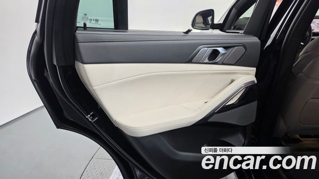BMW X6 (G06) xDrive40d M Sport Online Exclusive 2025 — фото 25