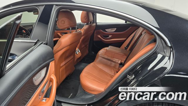 Mercedes-Benz CLS-Class (C257) CLS300d 4MATIC 2022 — фото 11