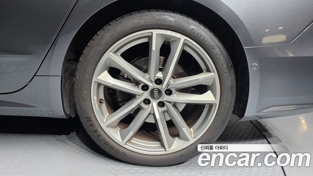 Audi A7 (4K) 50 TDI Quattrp Premium 2020 — фото 21