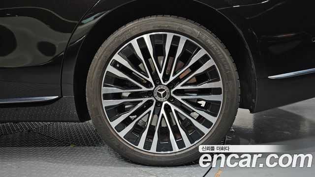 Mercedes-Benz S-Class (W223) S580L 4MATIC 2021 — фото 21
