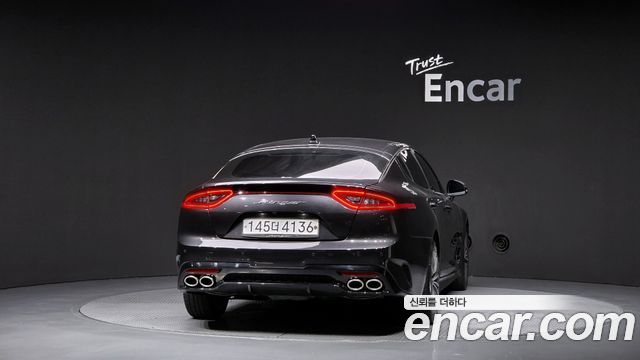 Kia Stinger 2.0 Turbo 2WD Prime 2020 — фото 4