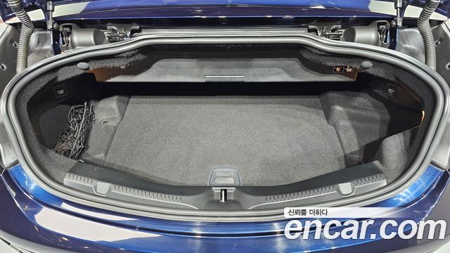 Mercedes-Benz E-Class (W213) E220d Cabriolet 2018 — фото 29
