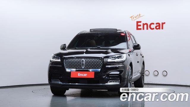 Lincoln Aviator (II) 3.0 Reserve  AWD 2021 — фото 3