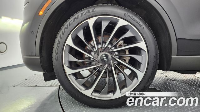 Lincoln Aviator (II) 3.0 Reserve  AWD 2021 — фото 5