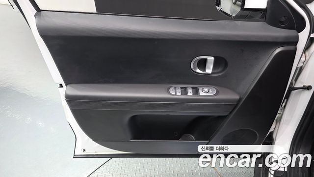 Hyundai Ioniq 5 Standard Exclusive 2023 — фото 24