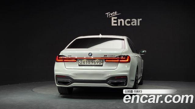 BMW 7 Series (G11) 740d xDrive M Sport 2020 — фото 4