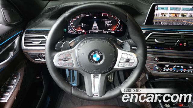 BMW 7 Series (G11) 740d xDrive M Sport 2020 — фото 13