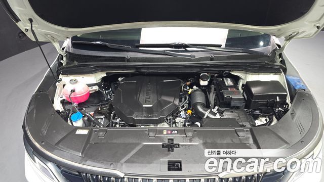 Kia Carnival (IV) Diesel 9-Seater Signature 2023 — фото 6