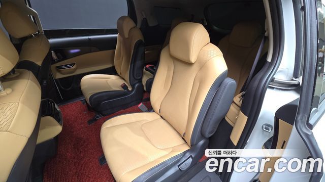 Kia Carnival (IV) Diesel 9-Seater Signature 2023 — фото 11